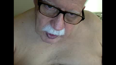Snapshot of drnick069 chatting on June 5, 2026, 4:02 pm drnick069 online show from June 5, 2026, 4:02 pm