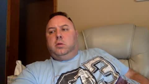 Snapshot of drow0909 chatting on December 20, 2024, 7:39 pm Drow online show from December 20, 2024, 7:39 pm