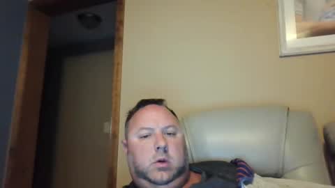 Snapshot of drow0909 chatting on October 3, 2025, 11:07 am Drow online show from October 3, 2025, 11:07 am