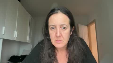 Snapshot of drresa chatting on January 9, 2026, 7:00 am Dr. Resa online show from January 9, 2026, 7:00 am
