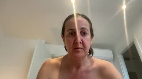 Snapshot of drresa chatting on March 14, 2026, 9:37 am Dr. Resa online show from March 14, 2026, 9:37 am