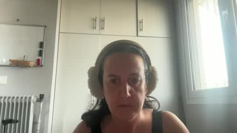 Snapshot of drresa chatting on April 13, 2026, 7:03 am Dr. Resa online show from April 13, 2026, 7:03 am