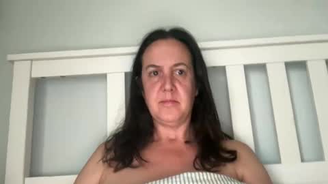 Snapshot of drresa chatting on April 16, 2026, 4:46 am Dr. Resa online show from April 16, 2026, 4:46 am