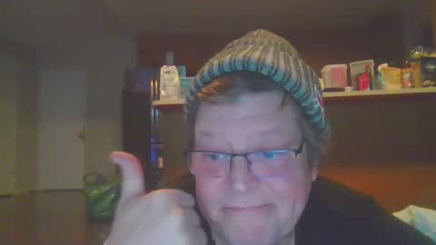 Snapshot of dsheist94545 chatting on March 7, 2025, 2:36 am dsheist94545 online show from March 7, 2025, 2:36 am