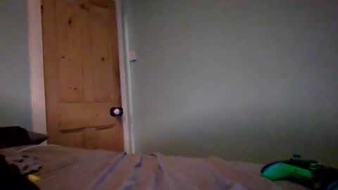 dude106954 online show from February 12, 2026, 9:32 pm