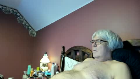 Snapshot of dug38 chatting on June 17, 2026, 1:56 pm Doug online show from June 17, 2026, 1:56 pm