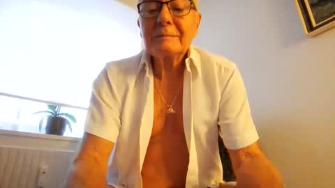 Duin8 online show from February 5, 2026, 10:42 am