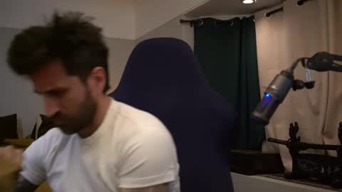 Duke online show from November 23, 2025, 2:44 am