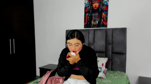 Snapshot of dulce_amg chatting on February 27, 2025, 12:13 pm Dulce amg online show from February 27, 2025, 12:13 pm