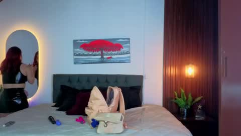 Snapshot of dulce_charlottee chatting on May 20, 2026, 7:20 pm DULCE online show from May 20, 2026, 7:20 pm