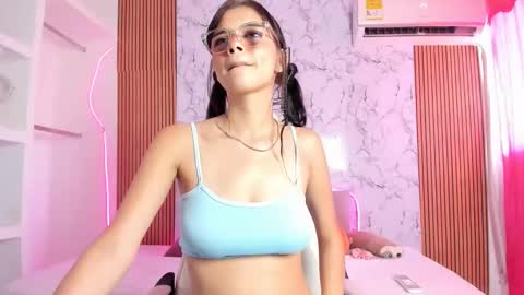 Snapshot of dulce_eden chatting on March 4, 2026, 8:04 pm dulce online show from March 4, 2026, 8:04 pm