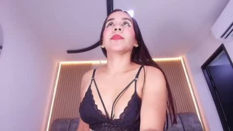 kitty  online show from March 31, 2026, 11:54 am