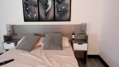 Dulce Maria online show from April 10, 2026, 7:40 pm