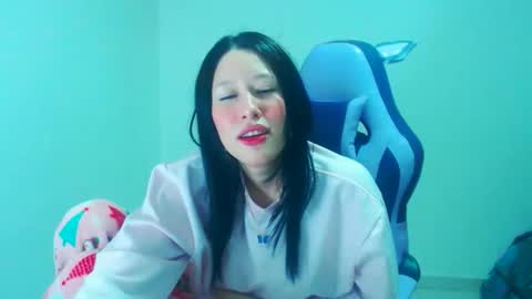 dulce_mauren online show from November 27, 2025, 6:59 am