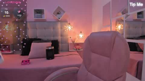 Snapshot of dulce_powl chatting on May 1, 2026, 1:05 pm Dulce online show from May 1, 2026, 1:05 pm