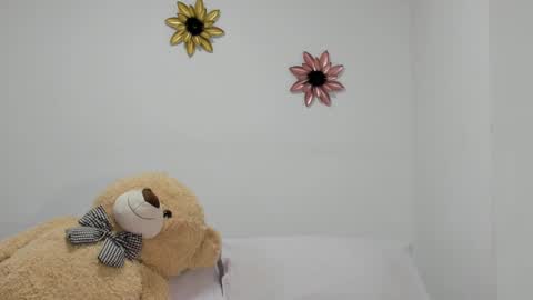 Dulce  online show from January 16, 2025, 12:53 pm