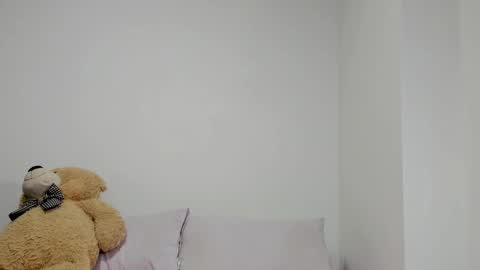 Dulce  online show from February 18, 2025, 12:17 pm