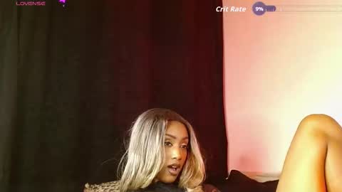 Snapshot of dulce_tara chatting on March 25, 2026, 6:19 am online show from March 25, 2026, 6:19 am