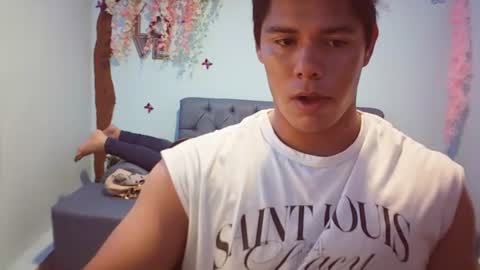 dulce_ydo online show from June 13, 2026, 7:34 pm