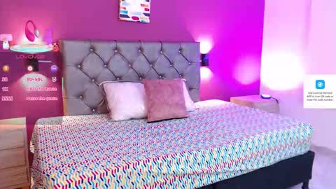 dulcee_gaby online show from November 4, 2025, 11:20 am