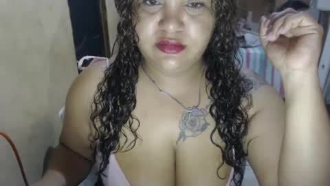 Snapshot of dulcetiffanii chatting on May 8, 2026, 11:26 am Sofia online show from May 8, 2026, 11:26 am