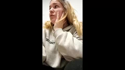 Snapshot of dulcexpecado chatting on February 26, 2026, 6:40 pm dulcexpecado online show from February 26, 2026, 6:40 pm