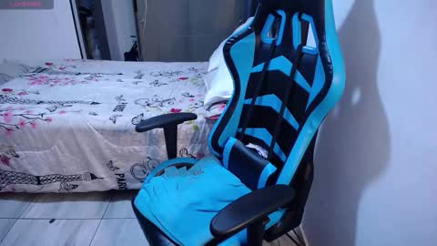 Nicole   online show from March 19, 2026, 9:19 pm