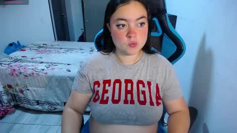 Nicole   online show from April 11, 2026, 9:35 am