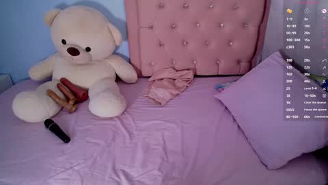 Emi  online show from March 3, 2026, 6:14 pm