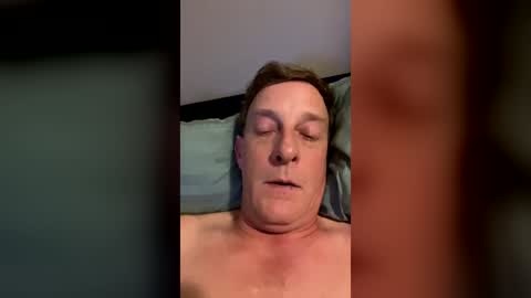 Snapshot of dunnbunny chatting on June 24, 2026, 1:48 am dunnbunny online show from June 24, 2026, 1:48 am