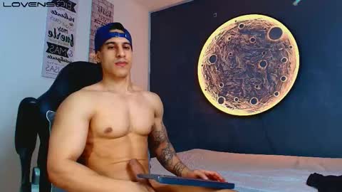 duran_dhikol1 online show from March 4, 2026, 3:12 am