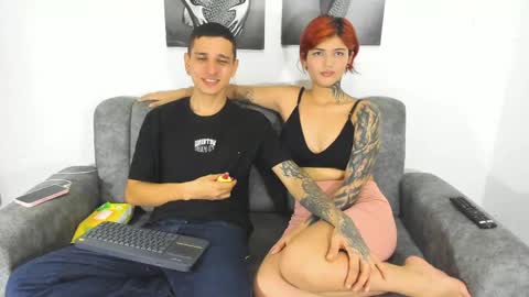 Snapshot of dust_couple chatting on May 27, 2026, 1:46 am Nicolle y Julian online show from May 27, 2026, 1:46 am