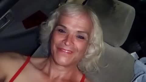 dustbunny64 online show from March 13, 2026, 9:27 am