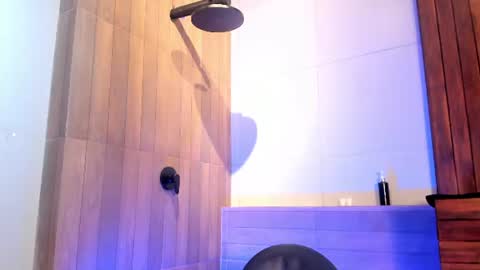 Snapshot of dustin_sonne chatting on June 28, 2026, 3:34 am Dustin Sonne online show from June 28, 2026, 3:34 am