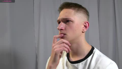 Dustyn online show from January 12, 2025, 2:30 pm