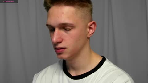 Dustyn online show from January 12, 2025, 5:33 pm