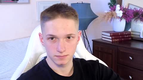 Dustyn online show from January 15, 2025, 12:04 pm