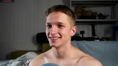 Dustyn online show from February 6, 2025, 8:34 pm