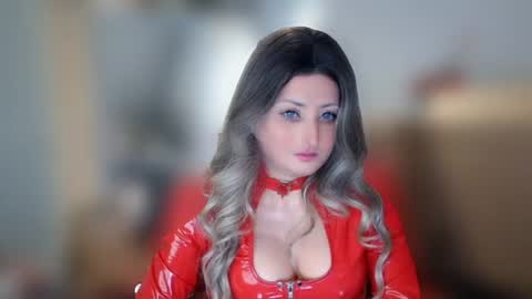 Snapshot of dutchsissyvictoria chatting on May 29, 2026, 5:11 pm Dutch Sissy Victoria online show from May 29, 2026, 5:11 pm