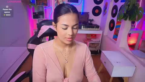 Snapshot of duulce_mia chatting on May 16, 2026, 11:20 am duulce_mia online show from May 16, 2026, 11:20 am