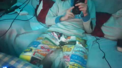 dv3nd3 online show from November 4, 2025, 12:54 am