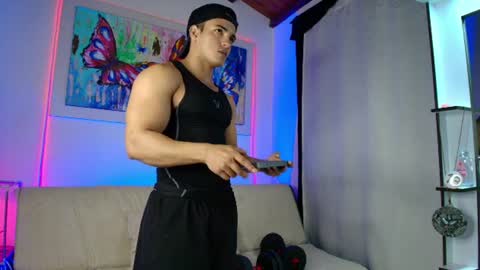 Snapshot of dwayne_esteven10 chatting on June 20, 2026, 11:51 pm dwayne_esteven10 online show from June 20, 2026, 11:51 pm
