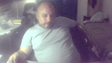 Snapshot of dwizziz chatting on June 26, 2026, 11:42 pm Ivan online show from June 26, 2026, 11:42 pm