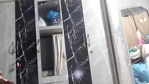 Rockhandsome online show from April 13, 2026, 11:43 pm