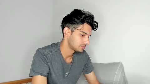 Dylan online show from November 19, 2025, 6:30 pm