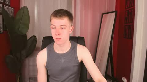 Snapshot of dylan_norton chatting on May 14, 2026, 10:11 am Dylan online show from May 14, 2026, 10:11 am