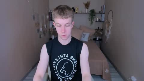 Snapshot of dylan_norton chatting on May 28, 2026, 9:34 pm Dylan online show from May 28, 2026, 9:34 pm