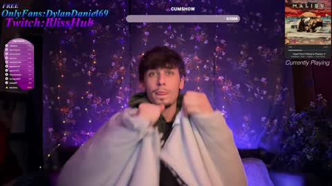 Snapshot of dylandaniel69 chatting on December 10, 2024, 7:47 am Dylan Daniel 7.8 online show from December 10, 2024, 7:47 am