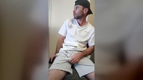 Snapshot of dylanrara chatting on August 1, 2026, 5:56 pm dylanrara online show from August 1, 2026, 5:56 pm