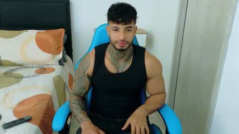 Snapshot of dylanrivera_ chatting on July 4, 2026, 4:02 pm Dylan Rivera online show from July 4, 2026, 4:02 pm